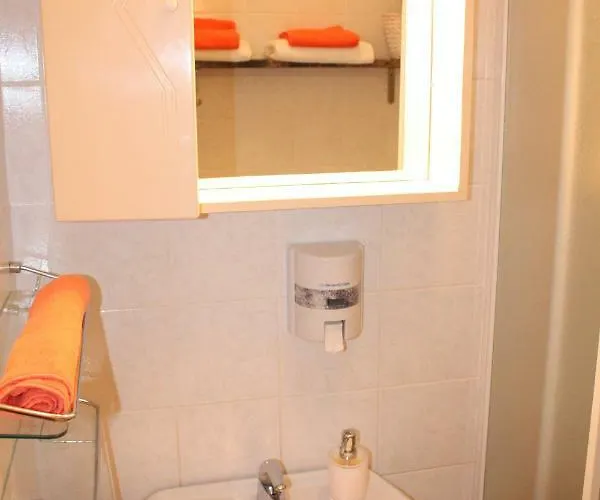 Anand アパート ドゥブロブニク